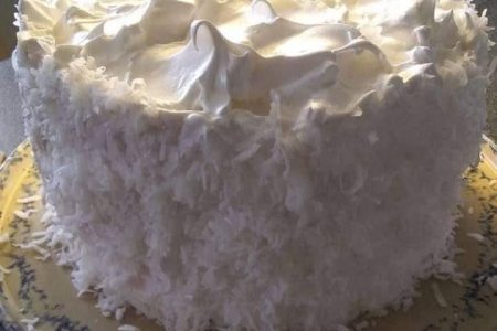 Creamy Coconut Cake
